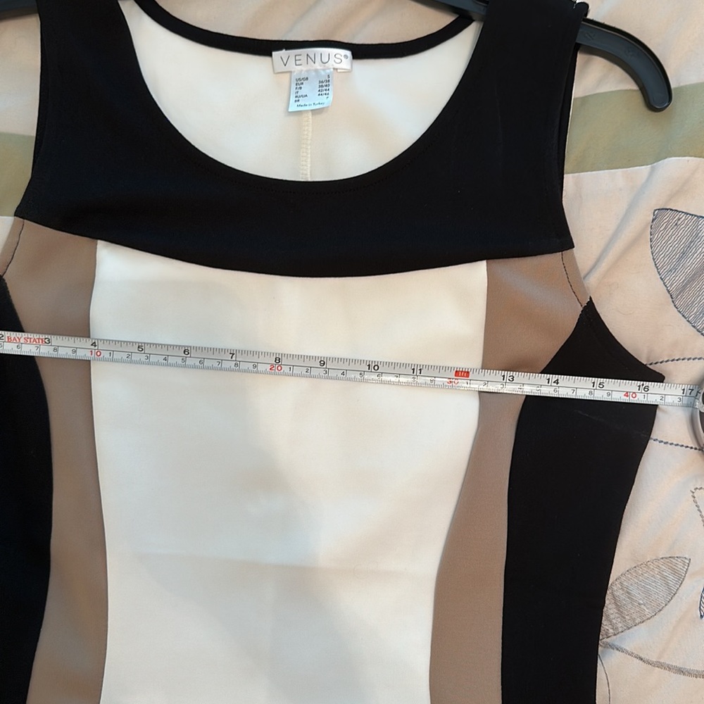 NWOT VENUS bodycon dress size small - Picture 7 of 7